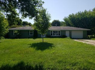 213 5th St NW, Pennock, MN 56279