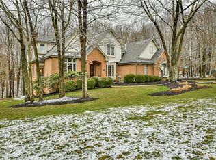 105 105 Greenbriar Dr, Marshall, PA