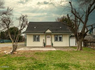 2691 Sheller Rd, Sunnyside, WA 98944