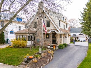 43 Brocton St, Rochester, NY 14612