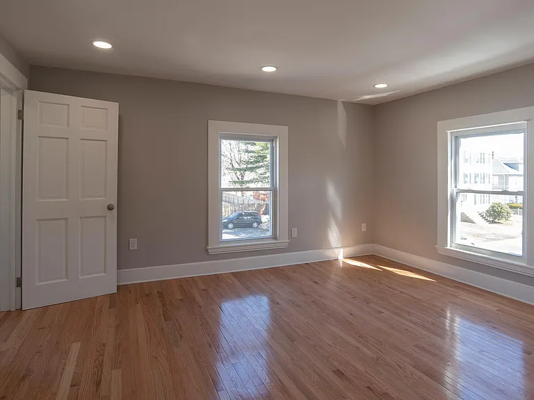 11 George St #2 — Photo 9
