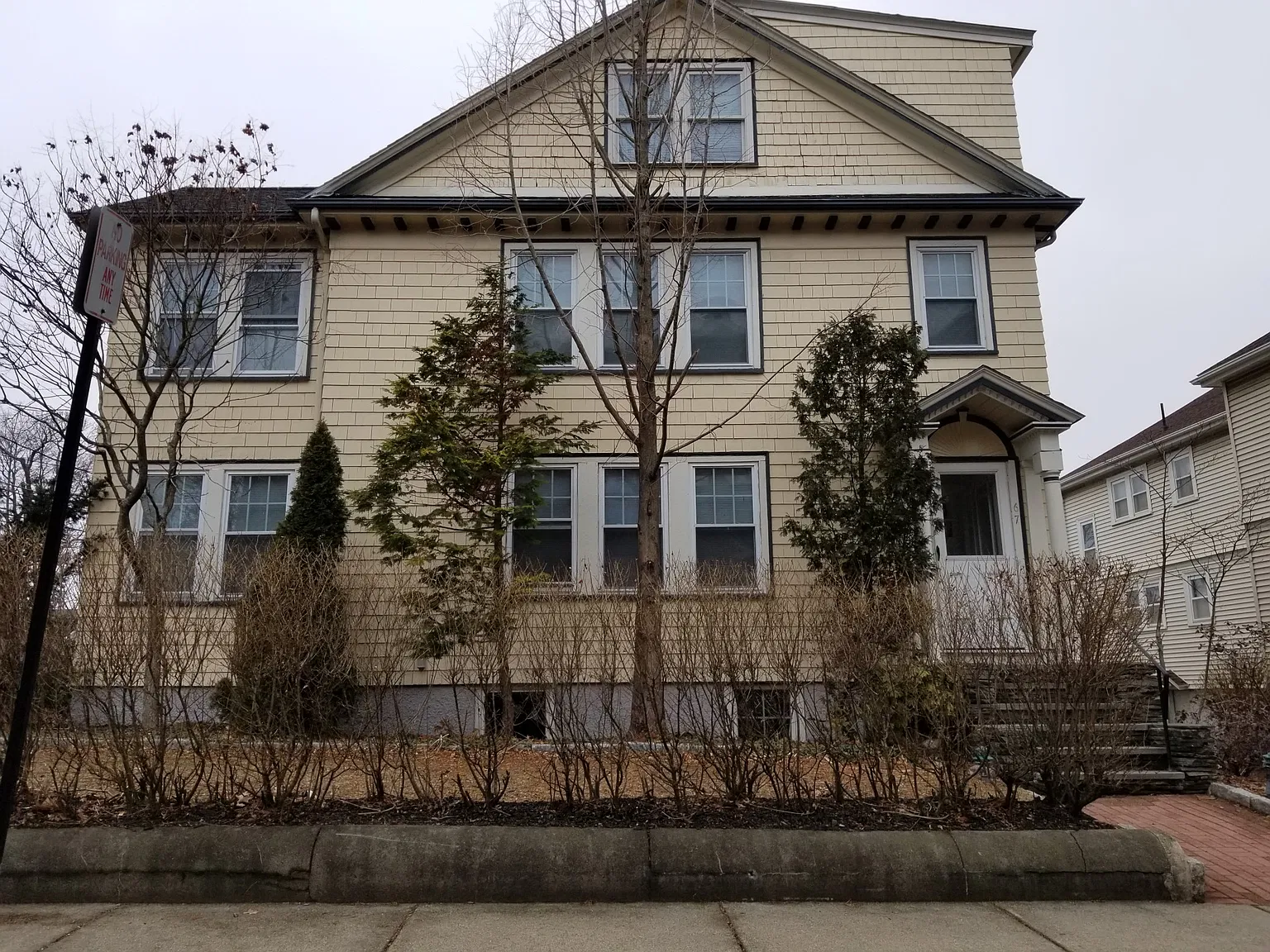 6 bed, 3.5 bath, 1500 sqft, $6,500 — Photo 4