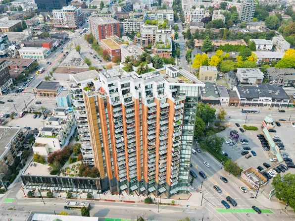 285 E 10th Ave #1806, Vancouver, BC V5T 0H6