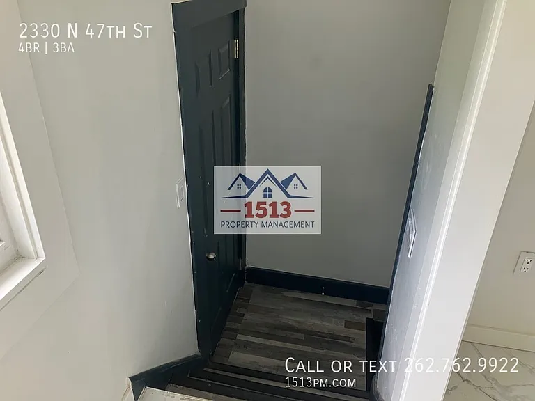2330 N 47th St — Photo 25