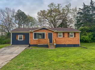 461 Reeves Dr, Clarksville, TN 37043