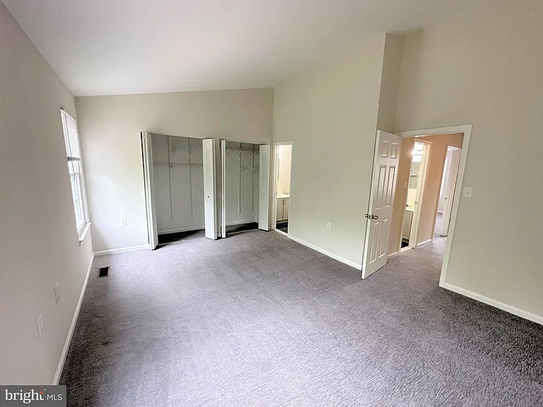 7822 Brookview Ct — Photo 15