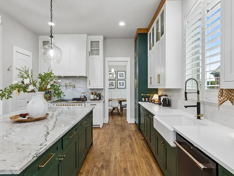 1004 Truman Rd — Photo 15