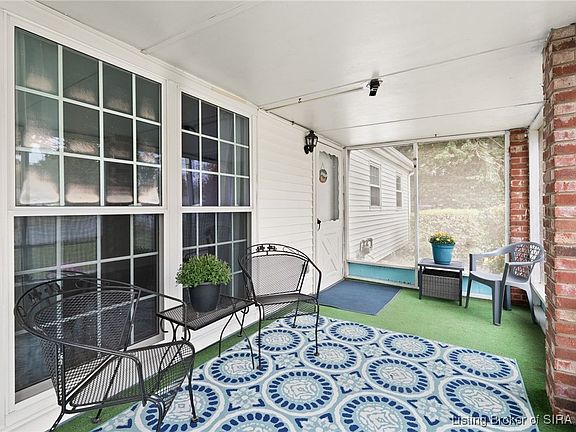 4th image of 106 Lynda Avenue