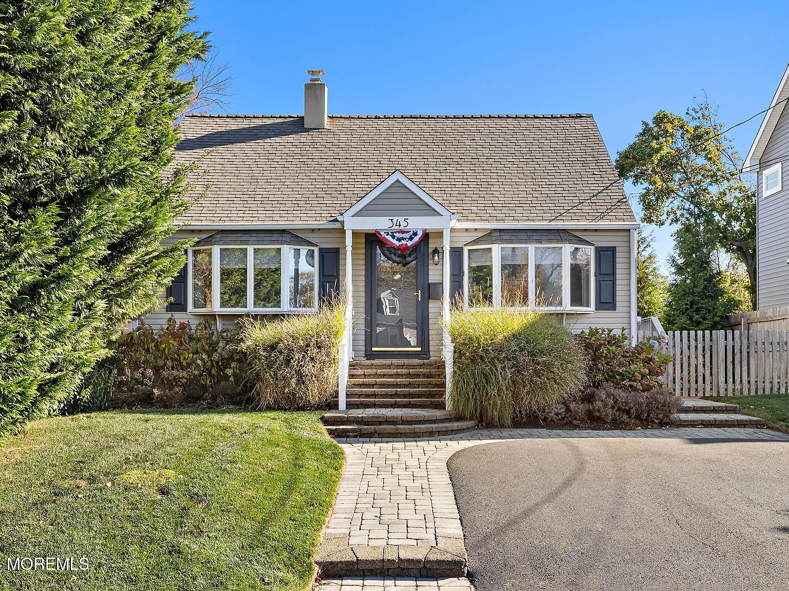 3 bed, $3,050 — Photo 1