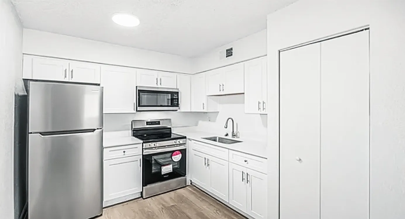 Running Brook Apartments — Photo 3