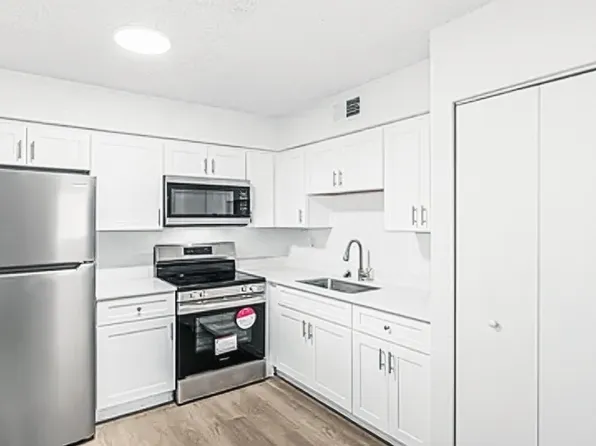 Running Brook Apartments