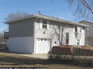 5254 Drexel St, Omaha, NE 68117