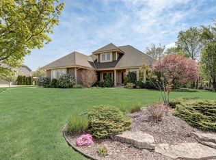 W133N6182 Hummingbird Way, Menomonee Falls, WI 53051
