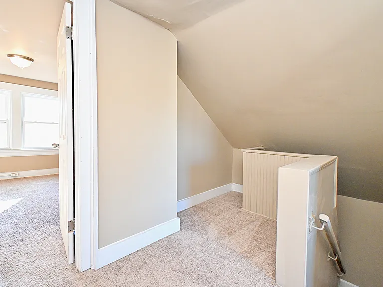 962 Hawthorne Ave #2 — Photo 29