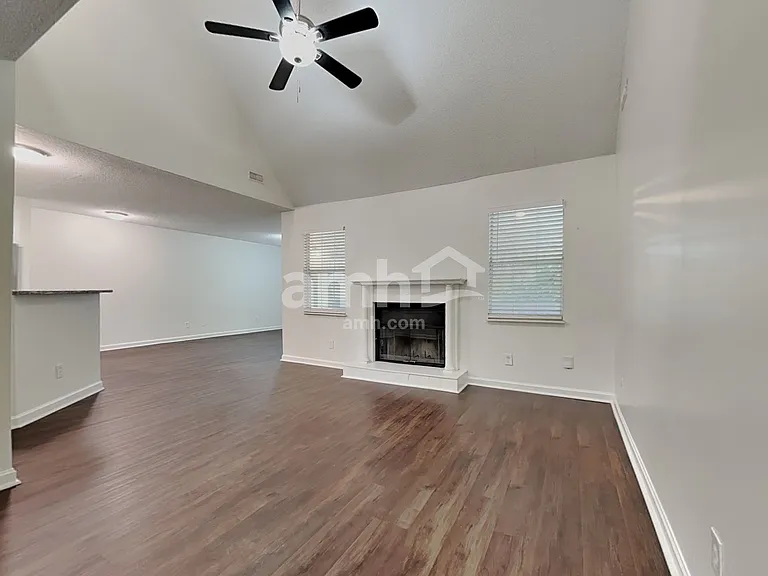 7548 Applecross Rd — Photo 8