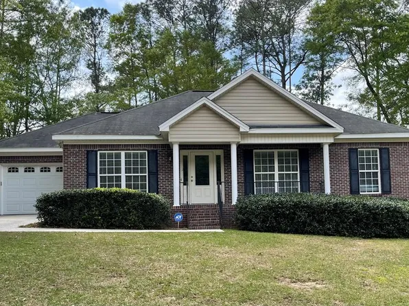 121 Fleetside Ct, Dothan, AL 36303