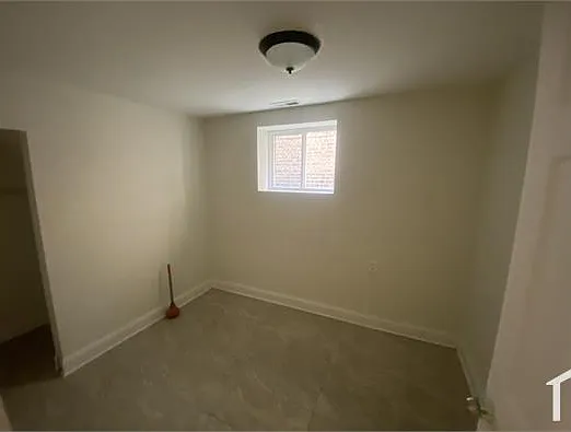 1110 E 93rd St #1 — Photo 11