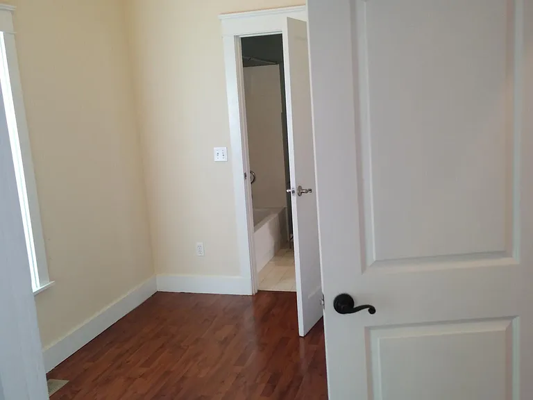 Downstairs bedroom #2
