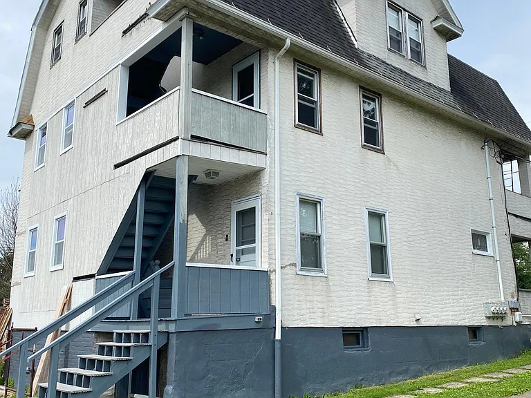 1051 Farber Ct #2 — Photo 18