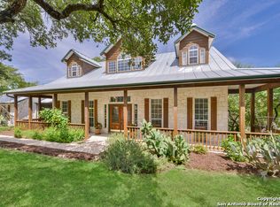 15230 Chinquapin, Helotes, TX 78023