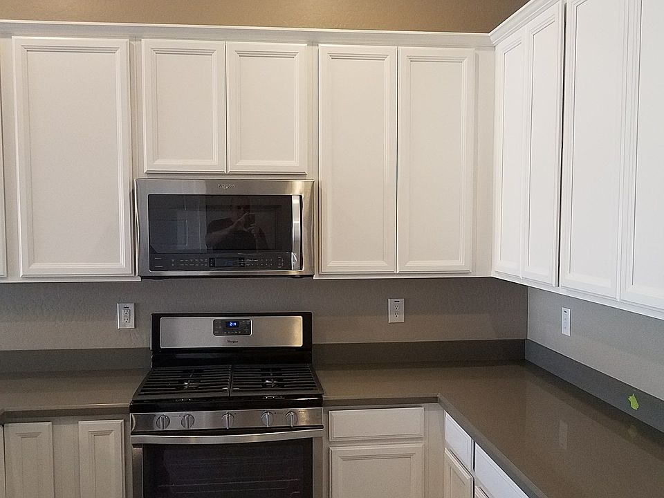 2nd image of 20604 W Nelson Pl