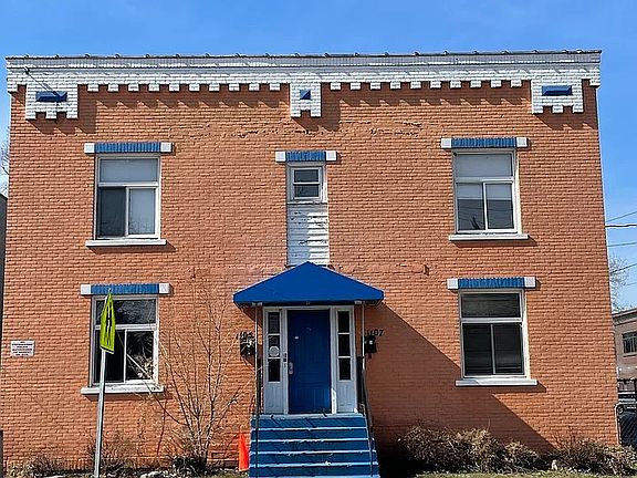 2nd image of 1107 N Burdick St #1107B