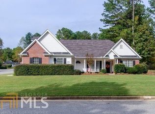 170 Kingsbrook Cir, Newnan, GA 30265