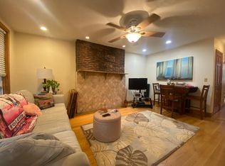 102 Endicott St #2A, Boston, MA 02113