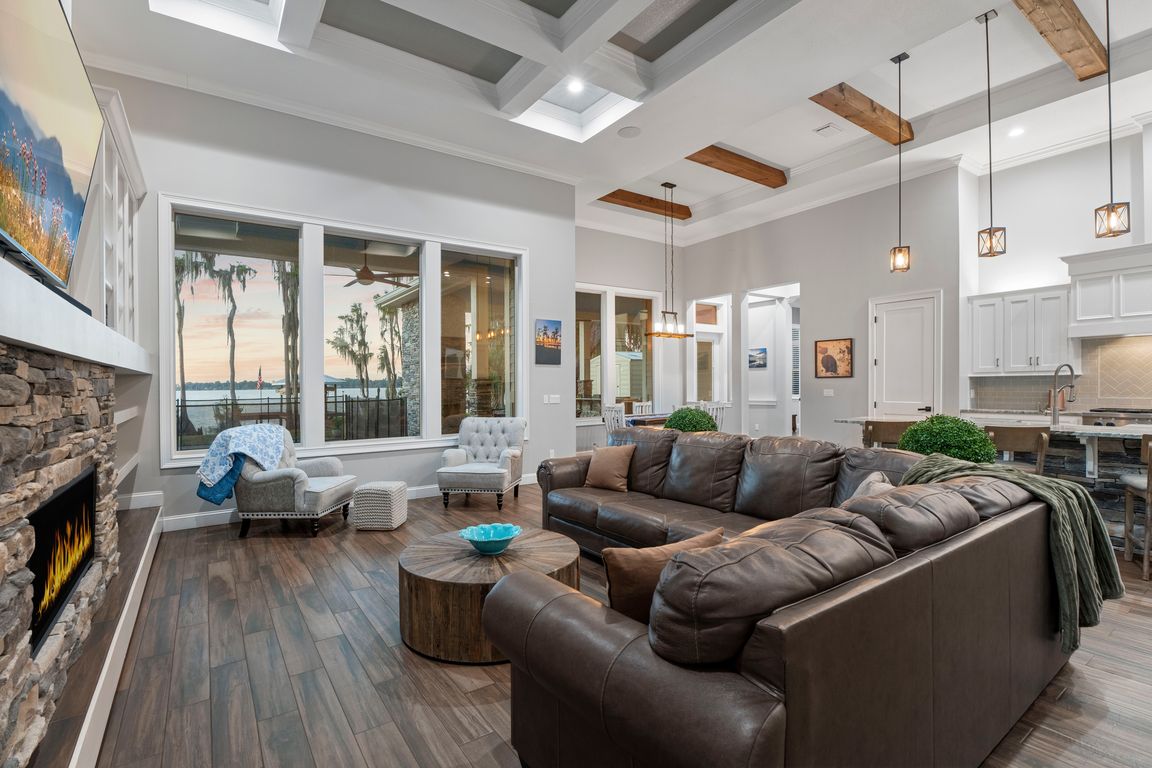 next background image