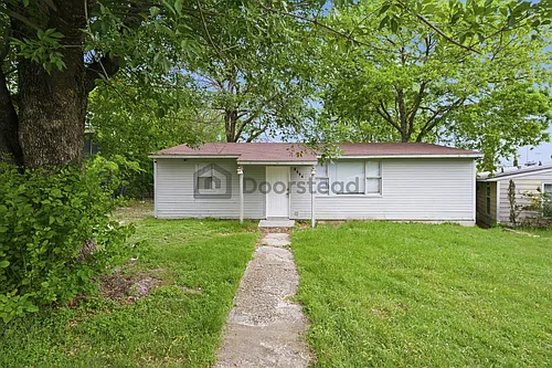 8004 Downe Dr Photo 1
