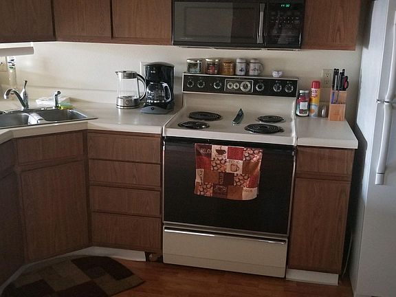 4th image of 209 Woodside Dr