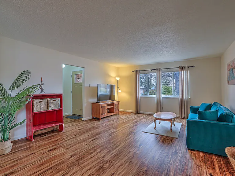9308 Gutierrez Rd NE — Photo 1