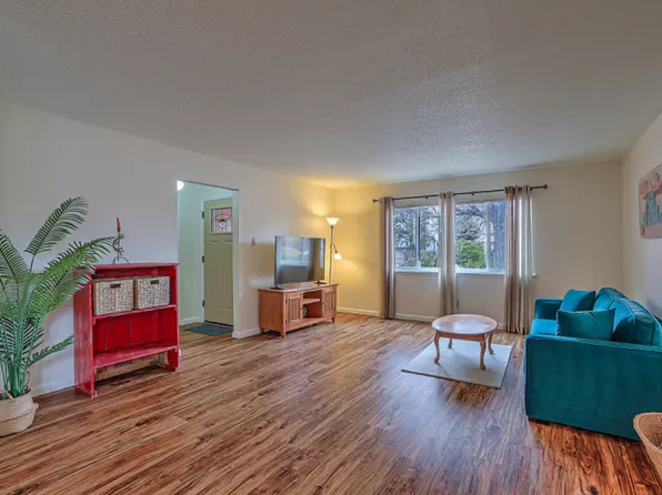 9308 Gutierrez Rd NE, Albuquerque, NM 87111