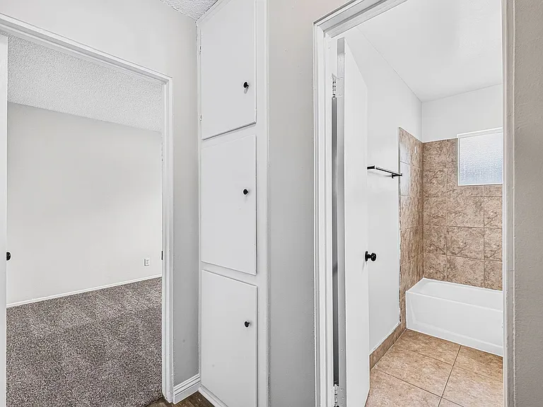 147 S Magnolia Avenue — Photo 23