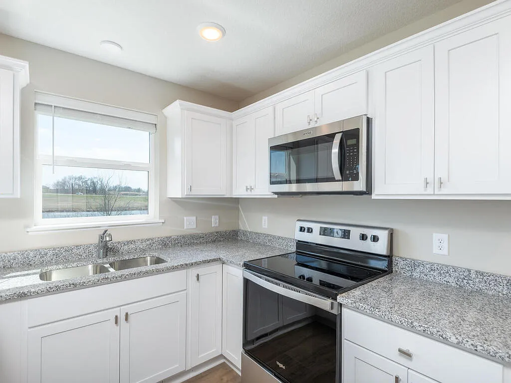 3 bed, 2.5 bath, 1624 sqft, $2,250 — Photo 4