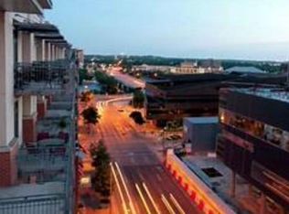 700 W 2nd St, Austin, TX 78701