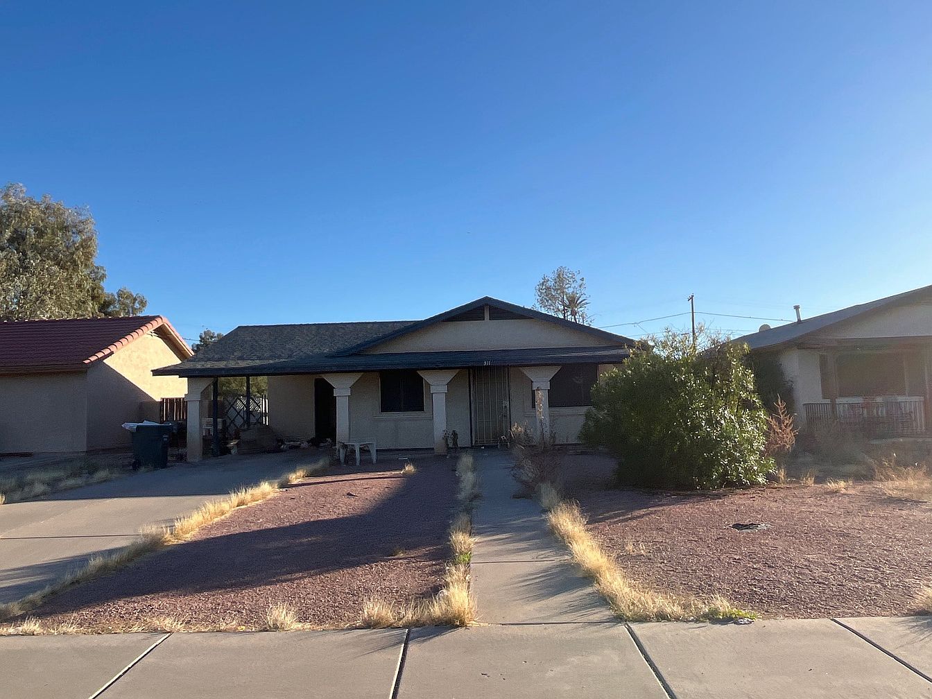 1015 N Center Ave, Casa Grande, AZ 85122 | Zillow