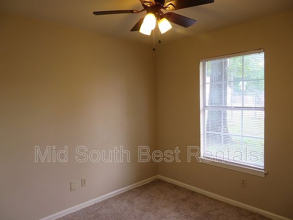 5th image of 7405 Deer Meadow Dr