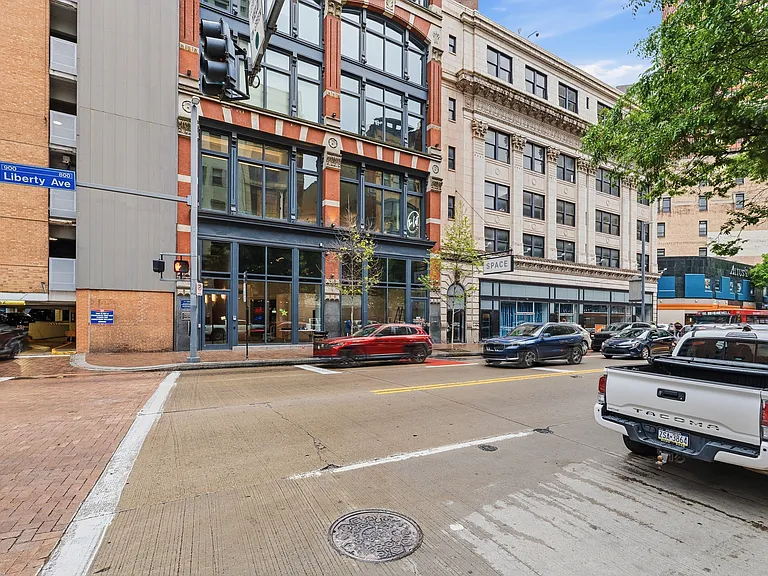 824 Liberty Ave #201 — Photo 1