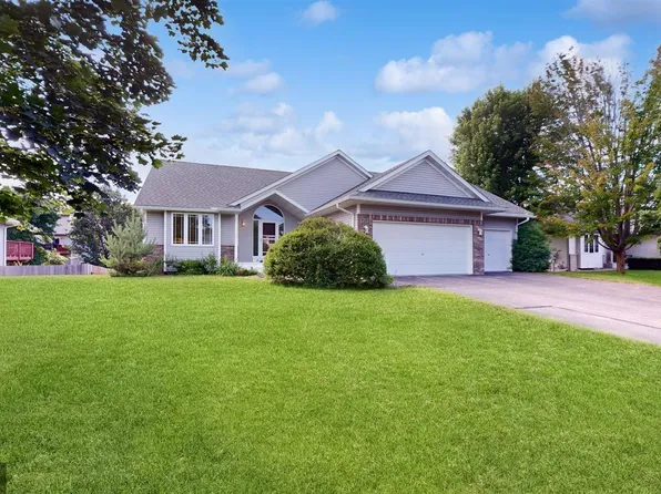 25706 18th St W, Zimmerman, MN 55398