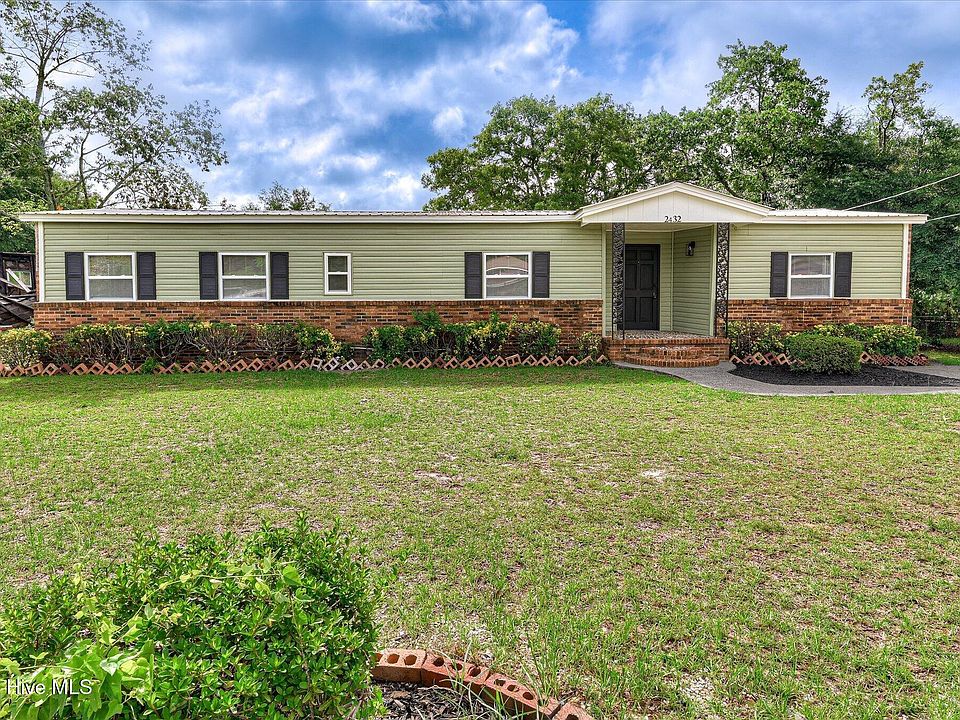1st image of 2432 N Carolina Avenue
