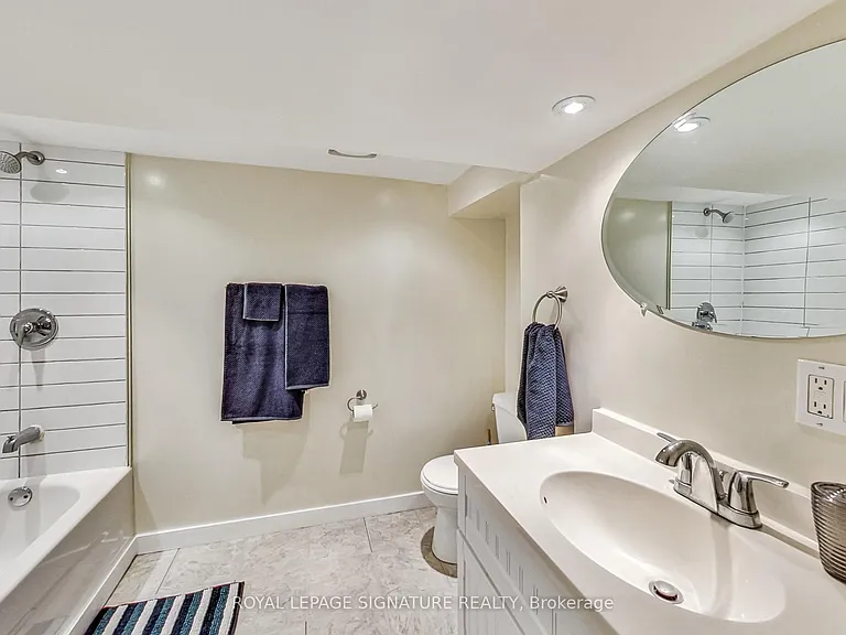 1 Milne Ave — Photo 6