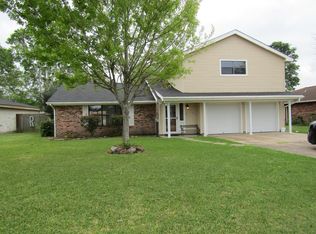 3161 Merriman St, Port Neches, TX 77651