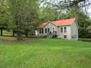 7 Sunrise Dr, South Paris, ME 04281