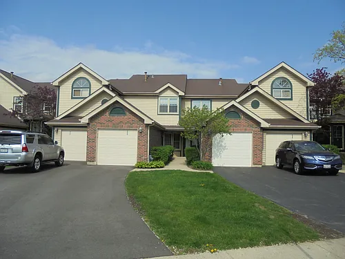 938 Ridgefield Ln Photo 1