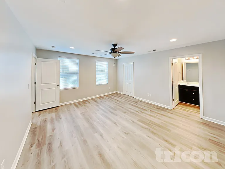 1845 Belle Arbor Dr — Photo 7