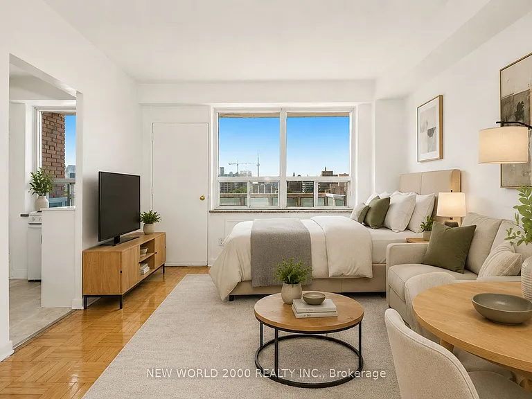 88 Bernard Ave #1002 — Photo 2