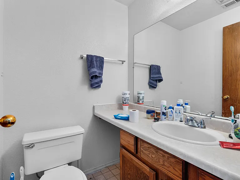 724 W 1720 N #104 — Photo 10