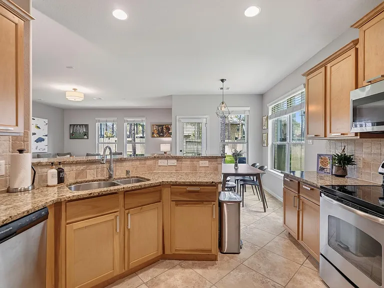 79 W Jagged Ridge Cir — Photo 19
