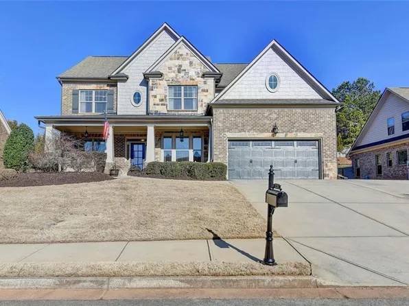 5256 Wild Cedar Dr, Buford, GA 30518